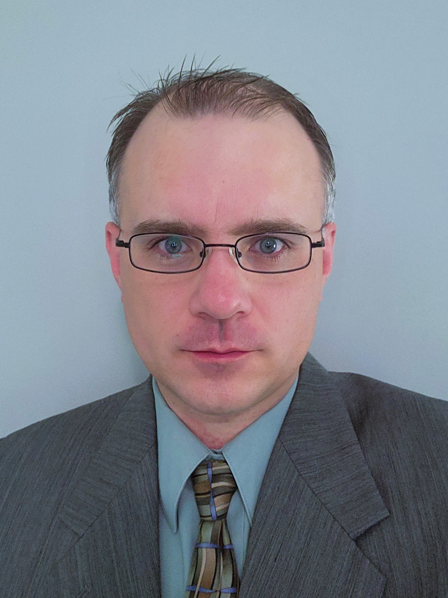 Portrait of Tim Thacker
